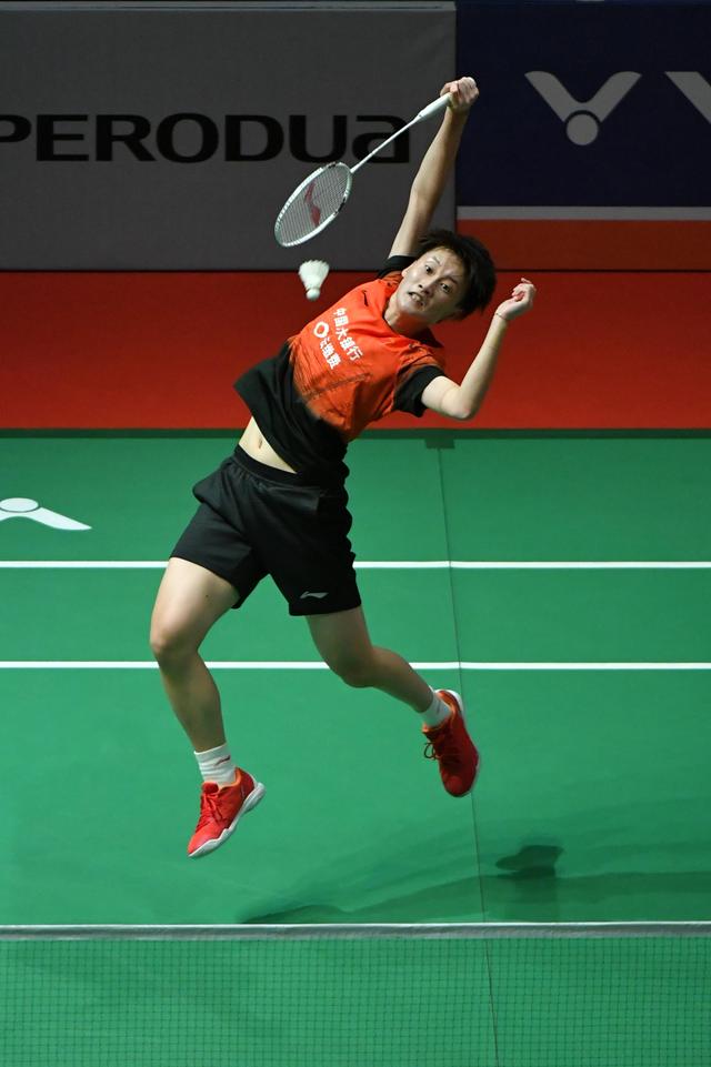 折射两家豪 折射两家豪